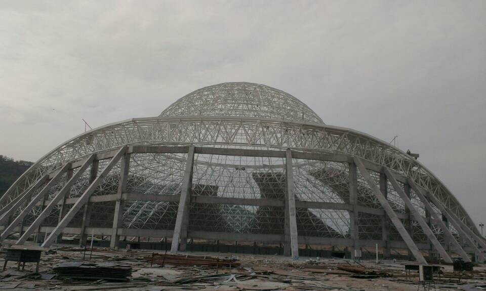 巴音郭楞体育场馆网架工程